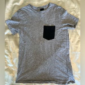 Marshals Men's Small Grey Tee With Black Pocket